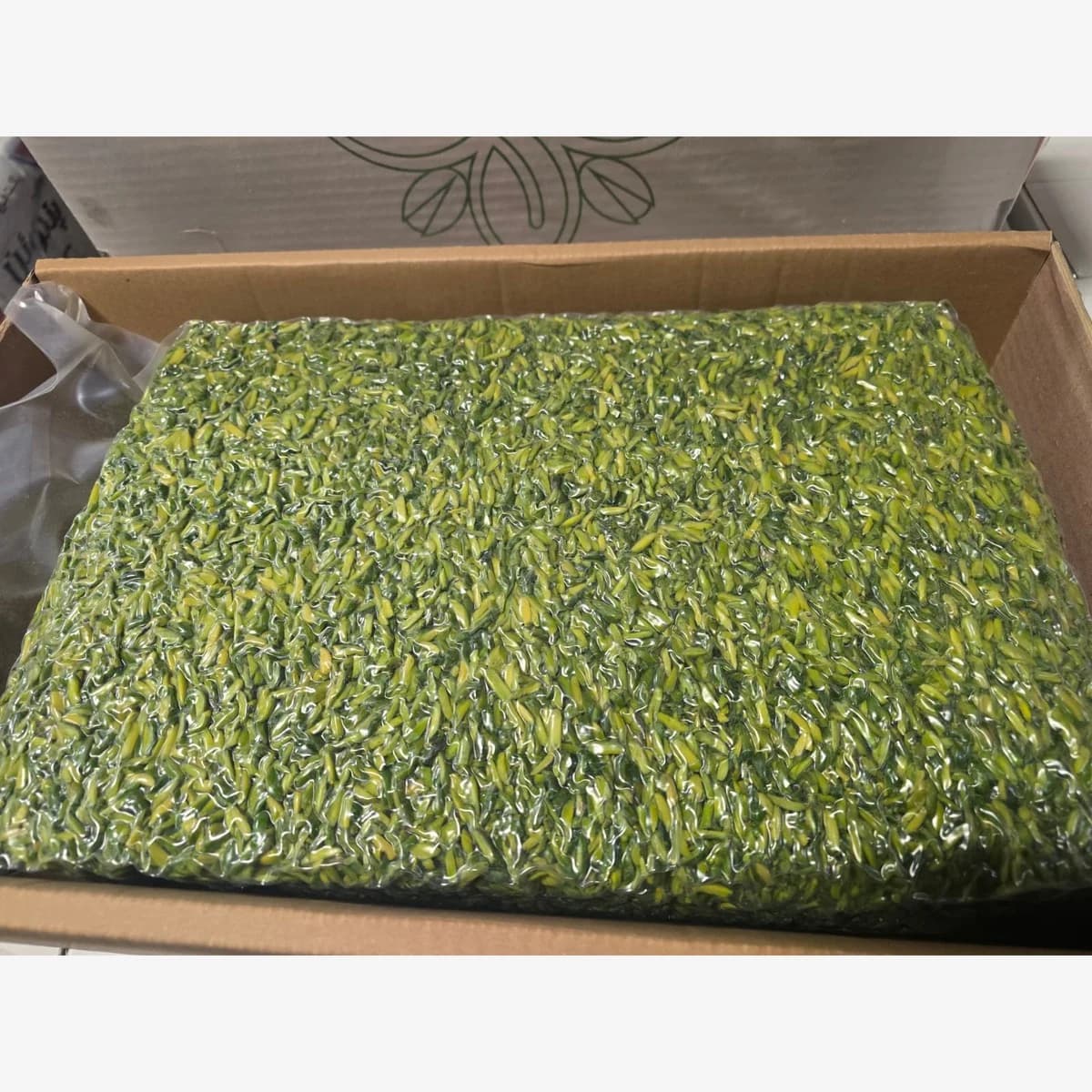 Enayat Slivered Pistachio